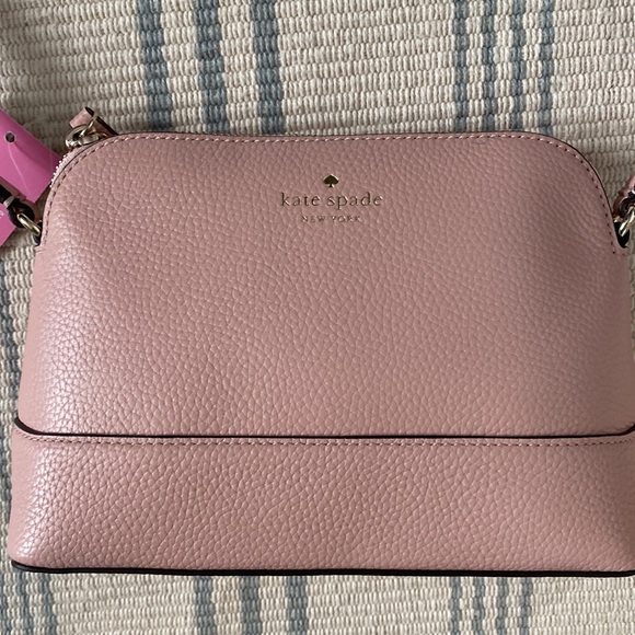 SALE 💕 Kate Spade Crossbody - Picture 2 of 7